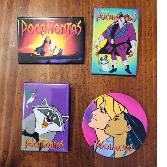 Set of‎ 4 1995 Disney "Pocahontas" Promo Pinbacks NWOT - Picture 1 of 2